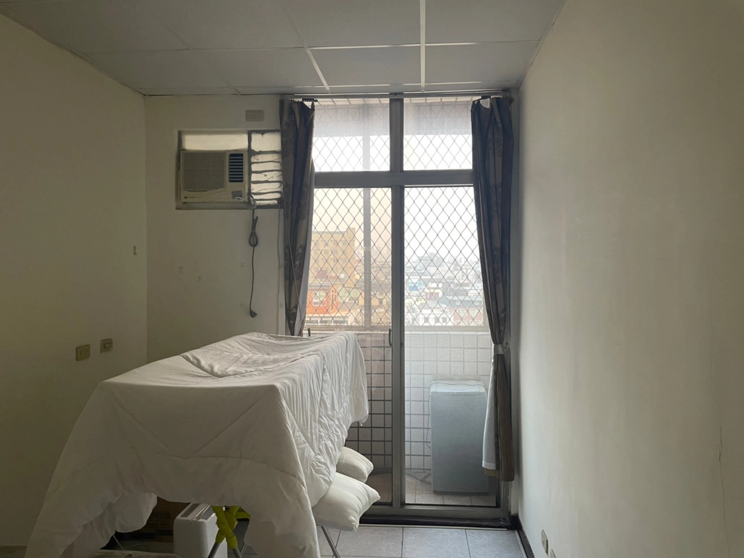 舊套房翻新前屋況丨室內 舊套房翻新前屋況丨室內